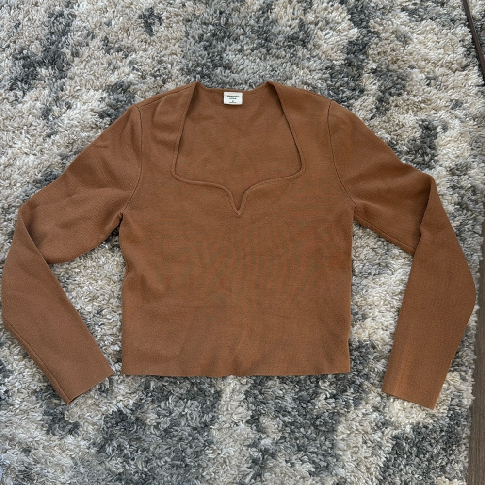 Abercrombie Sweater - Womens Medium